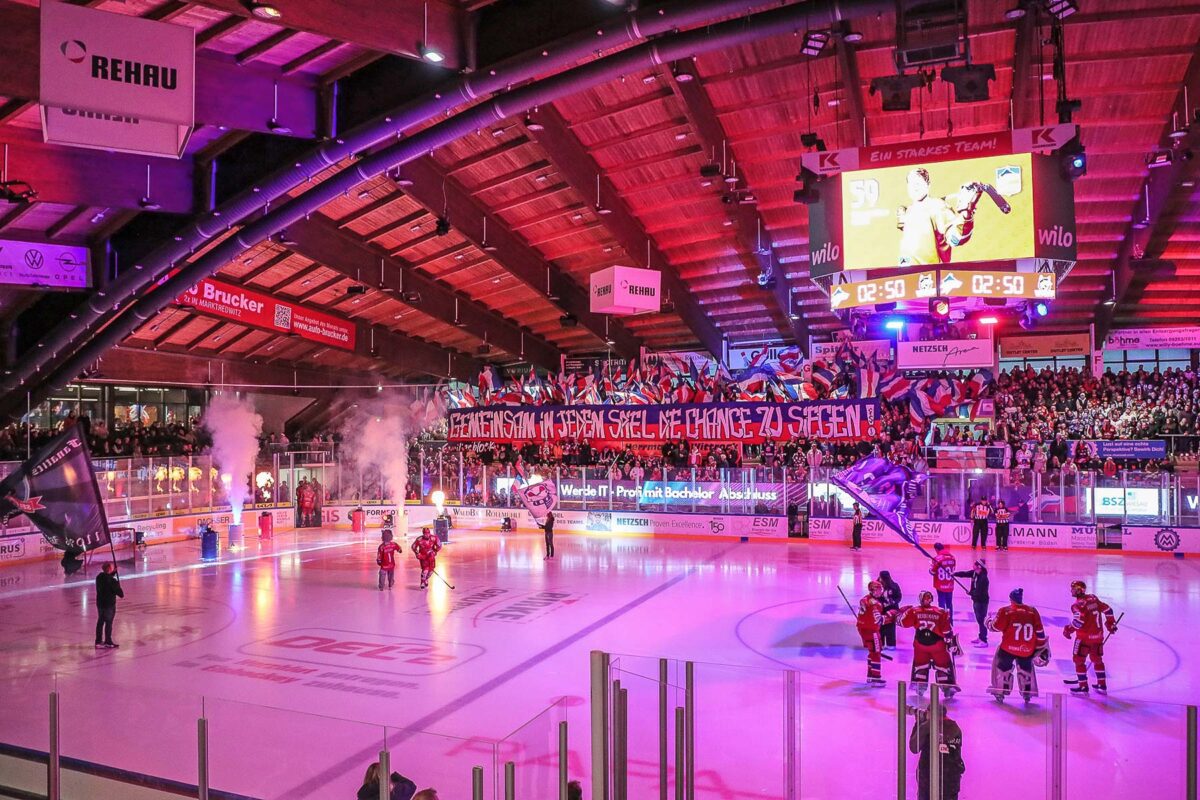 NETZSCH Arena restlos ausverkauft